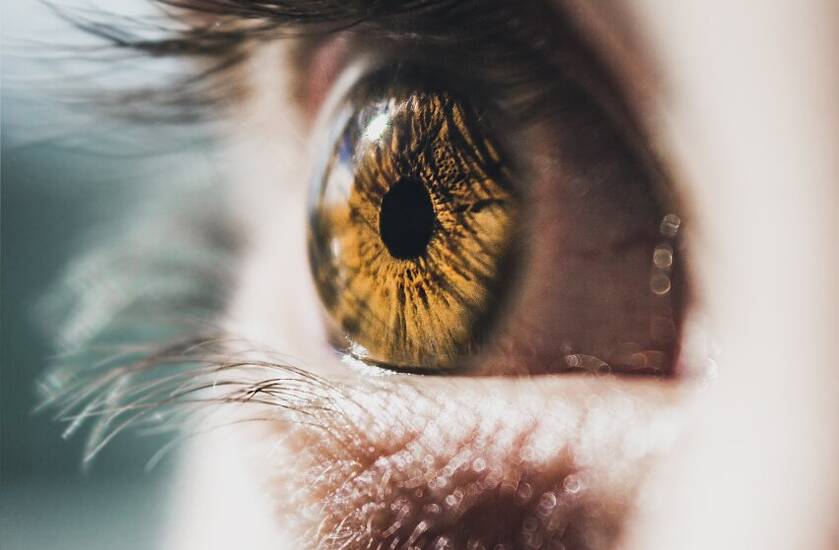 Akių sausėjimas: priežastys ir kaip tai gydyti