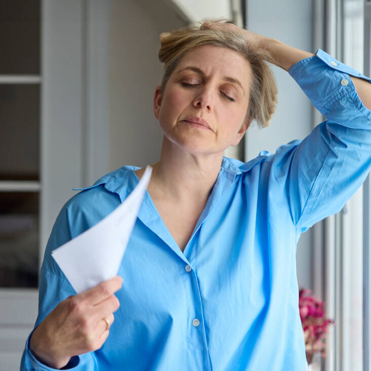 Menopauzės metu padidėja įvairių ligų rizika: kokie simptomai jas išduoda?